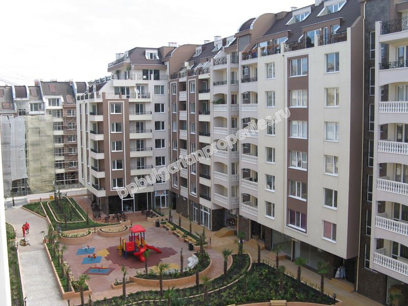 Жилищни и бизнес-имоти в VIP комплекс близо до Мрската градина