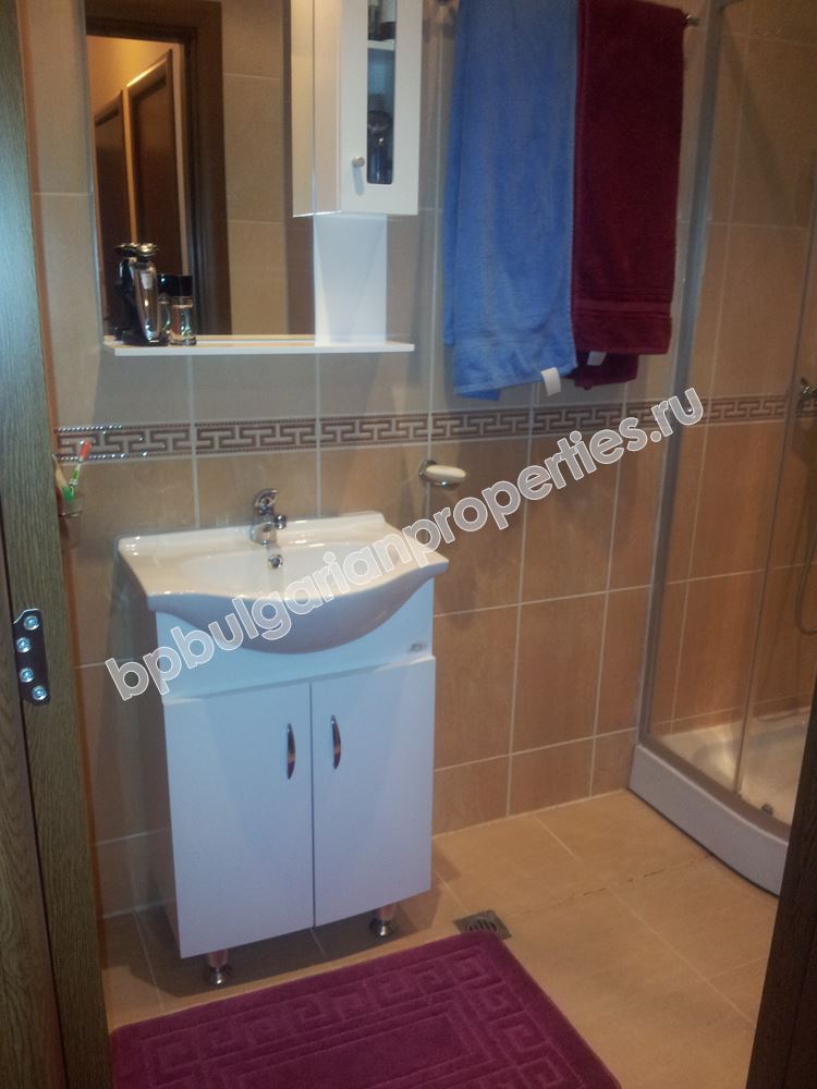 Обзаведен апартамент с 1 спалня за продажба в затворен комплекс, кв. Бриз - град Варна