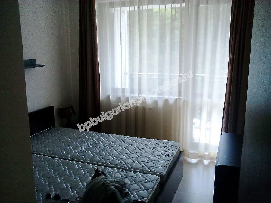 Тристаен мебелиран апартамент за продажба в комплекс в ски курорта Боровец