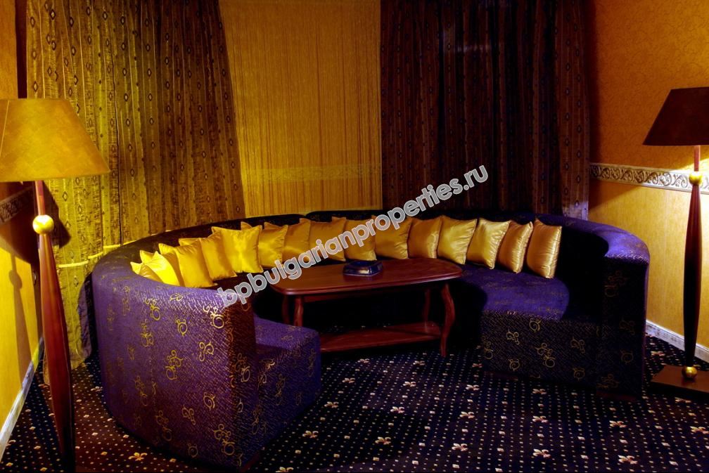 Луксозен едноспален мебелиран апартамент за продажба в ски курорта Пампорово