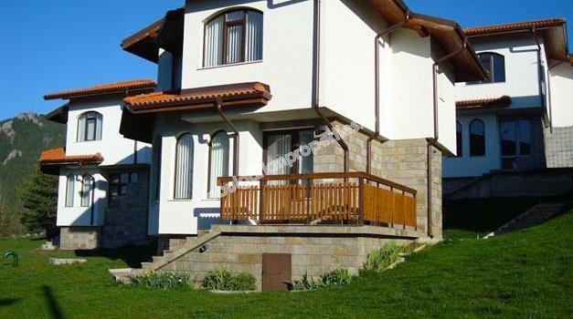 Луксозни къщи-шале в затворен комплекс в  Пампорово