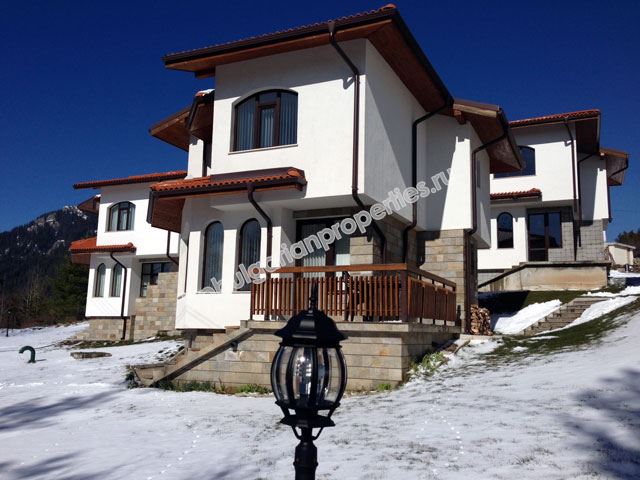 Луксозни къщи-шале в затворен комплекс в  Пампорово