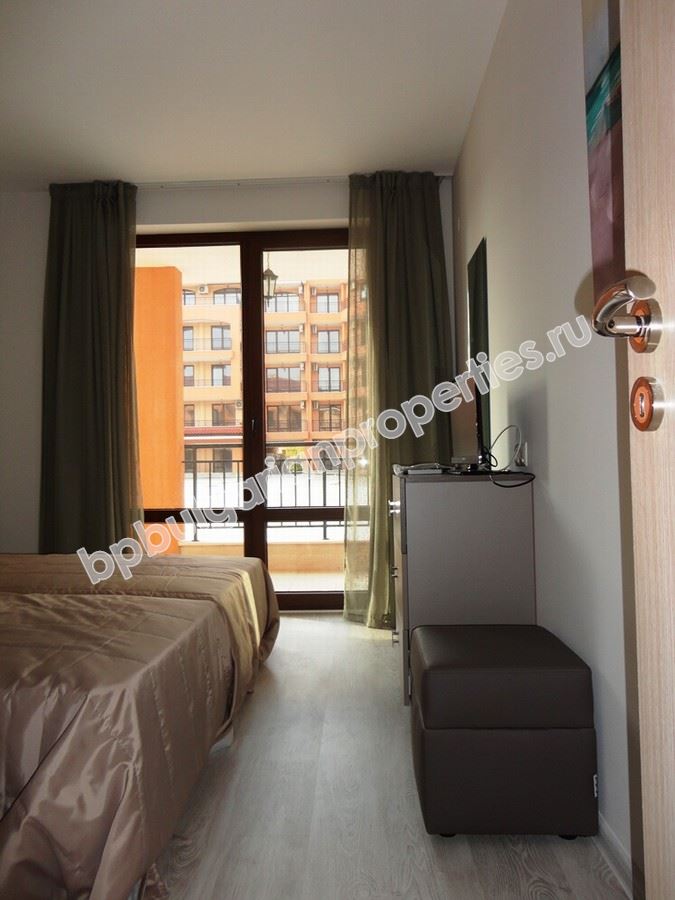 Краткосрочна акция! Луксозен апартамент на първа линия в Свети Влас