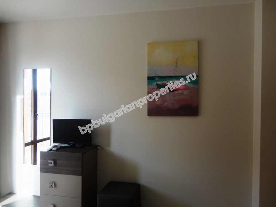 Краткосрочна акция! Луксозен апартамент на първа линия в Свети Влас