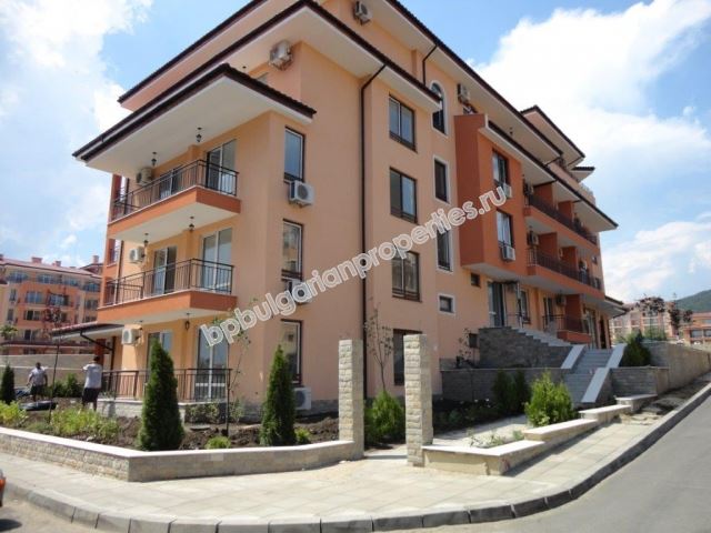 Краткосрочна акция! Луксозен апартамент на първа линия в Свети Влас