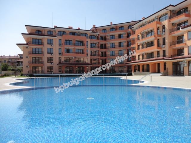 Краткосрочна акция! Луксозен апартамент на първа линия в Свети Влас