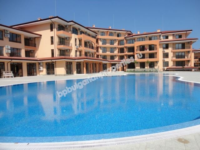 Краткосрочна акция! Луксозен апартамент на първа линия в Свети Влас