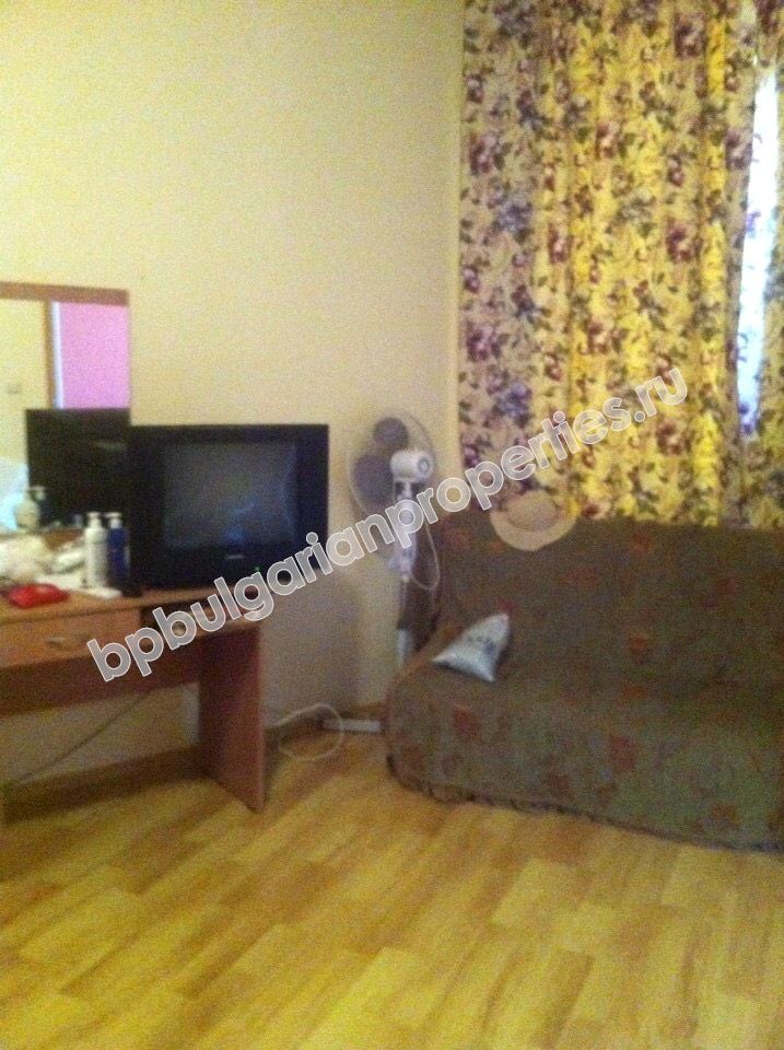 Мебелиран двустаен апартамент за продажба в курорта Слънчев Бряг