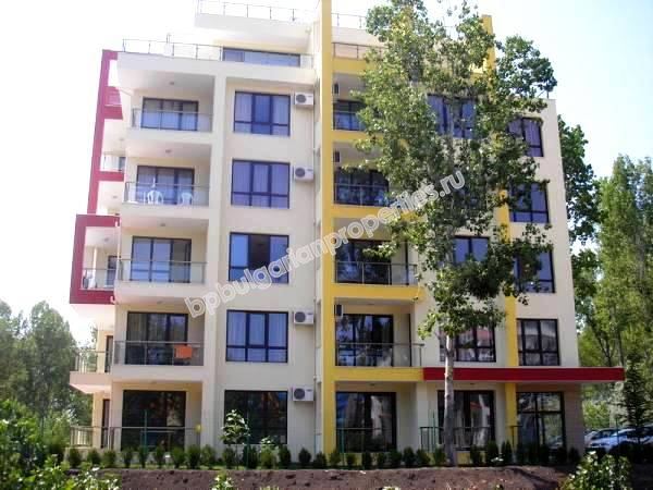 Мебелирано студио за продажба близко до плажа в курорта Слънчев Бряг