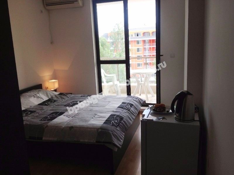 Мебелирано студио за продажба близко до плажа в курорта Слънчев Бряг