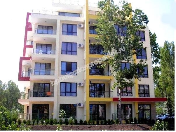 Мебелирано студио за продажба близко до плажа в курорта Слънчев Бряг