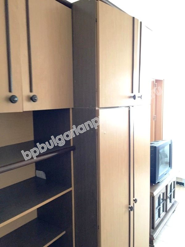 Петспален мебелиран апартамент за продажба на втора линия море в курорта Равда