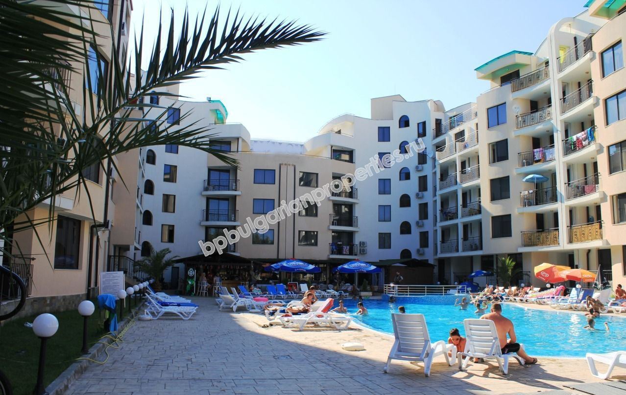 Мебелиран двустаен апартамент за продажба близо до плажа в курорта Слънчев Бряг