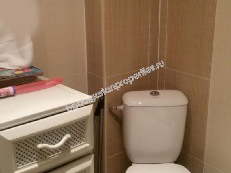 Мебелиран двустаен апартамент за продажба близо до плажа в курорта Слънчев Бряг