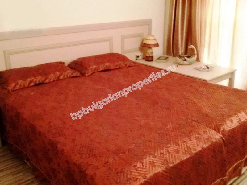 Мебелиран двустаен апартамент за продажба близо до плажа в курорта Слънчев Бряг