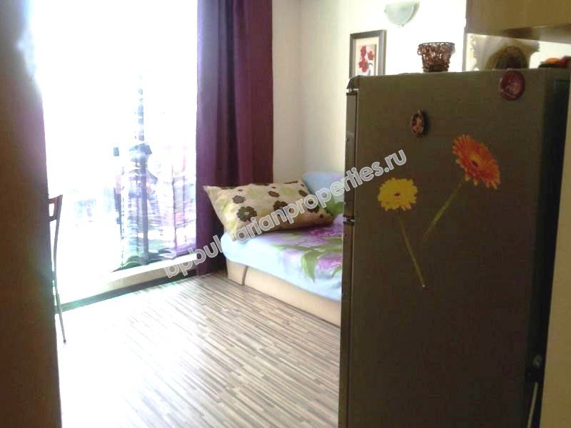 Мебелиран двустаен апартамент за продажба близо до плажа в курорта Слънчев Бряг