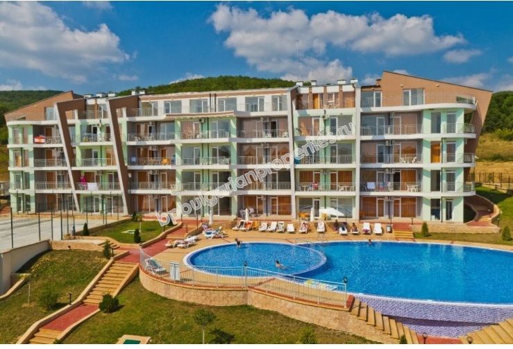 Евтин мебелиран едноспален апартамент за продажба в курорта Кошарица