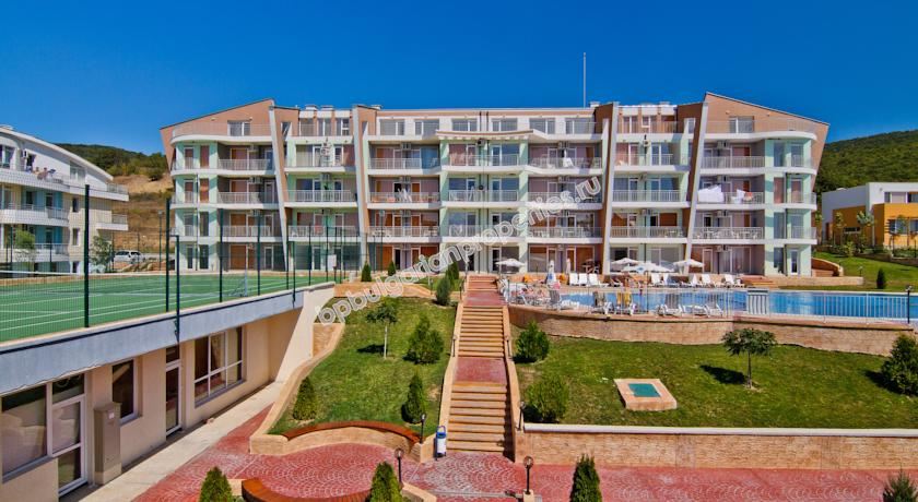 Евтин мебелиран едноспален апартамент за продажба в курорта Кошарица