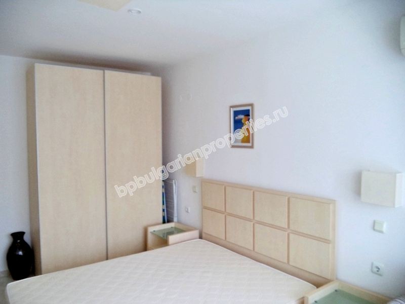 Евтин мебелиран едноспален апартамент за продажба в курорта Кошарица