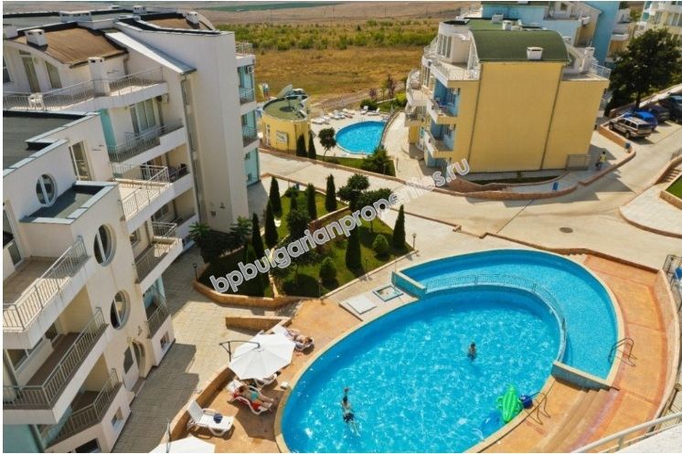 Евтин мебелиран едноспален апартамент за продажба в курорта Кошарица