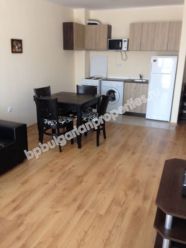 Мебелиран едноспален апартамент с изглед море за продажба в курорта Бяла Мебелиран едноспален апартамент с изглед море за продажба в курорта Бяла