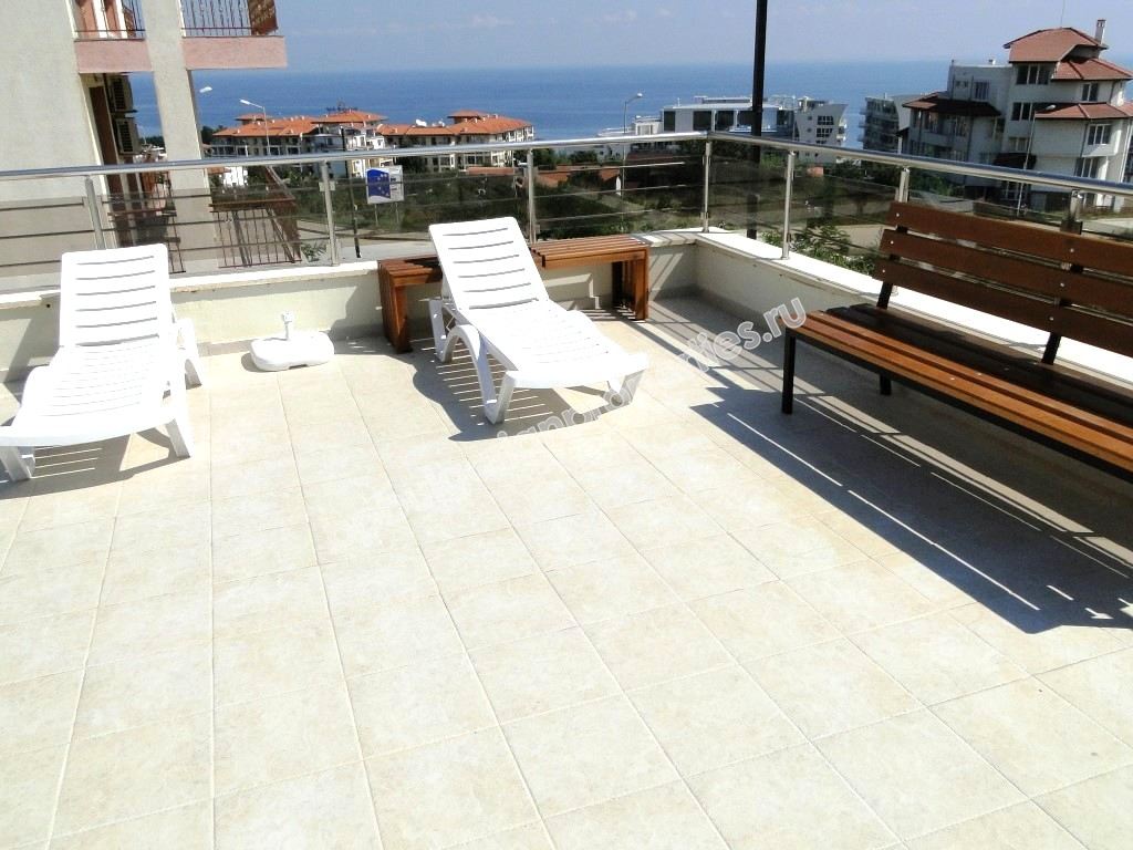 Мебелиран едноспален апартамент с изглед море за продажба в курорта Бяла Мебелиран едноспален апартамент с изглед море за продажба в курорта Бяла