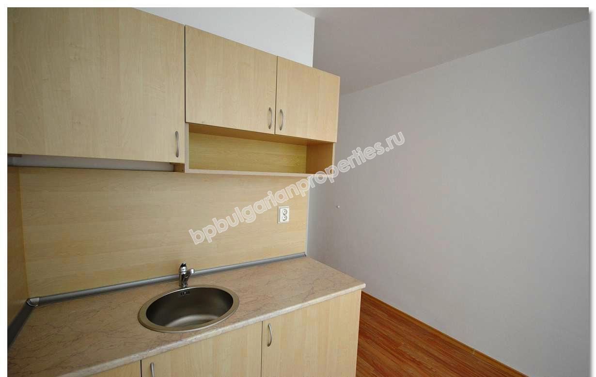 Евтино ново студио с бонус кухня за продажба в курорта Слънчев Бряг