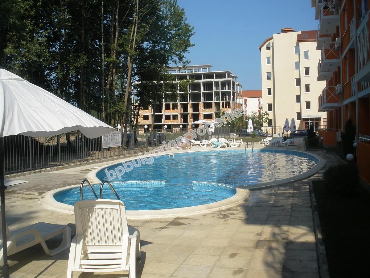 Евтино ново студио с бонус кухня за продажба в курорта Слънчев Бряг