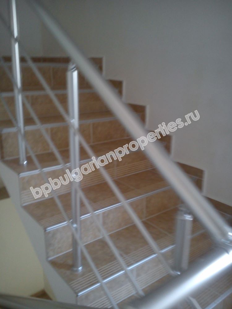 Обзаведено студио в нова жилищна сграда в центъра на Несебър