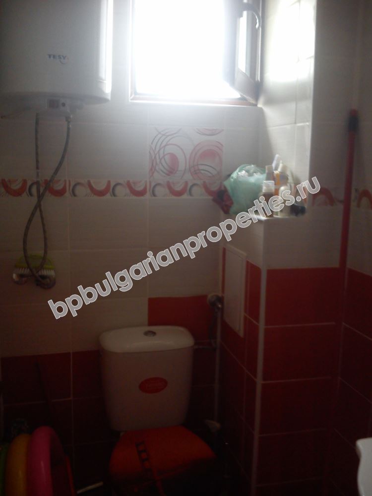 Обзаведено студио в нова жилищна сграда в центъра на Несебър