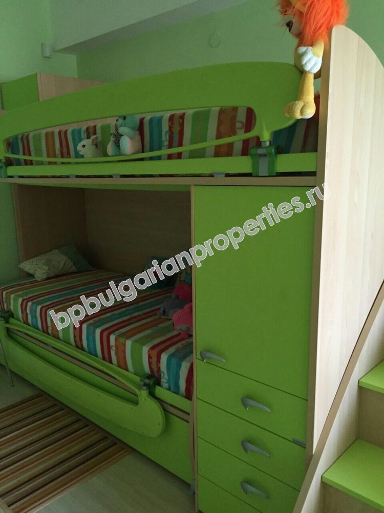 Двуспален мебелиран апартамент за продажба до морето в центъра на град Поморие