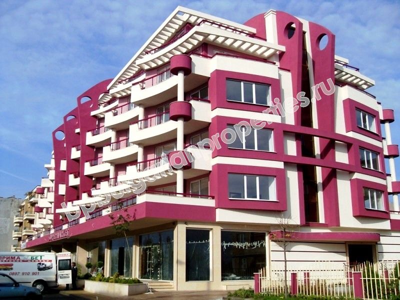 Луксозни апартаменти с изглед море за продажба в Несебър Луксозни апартаменти с изглед море за продажба в Несебър