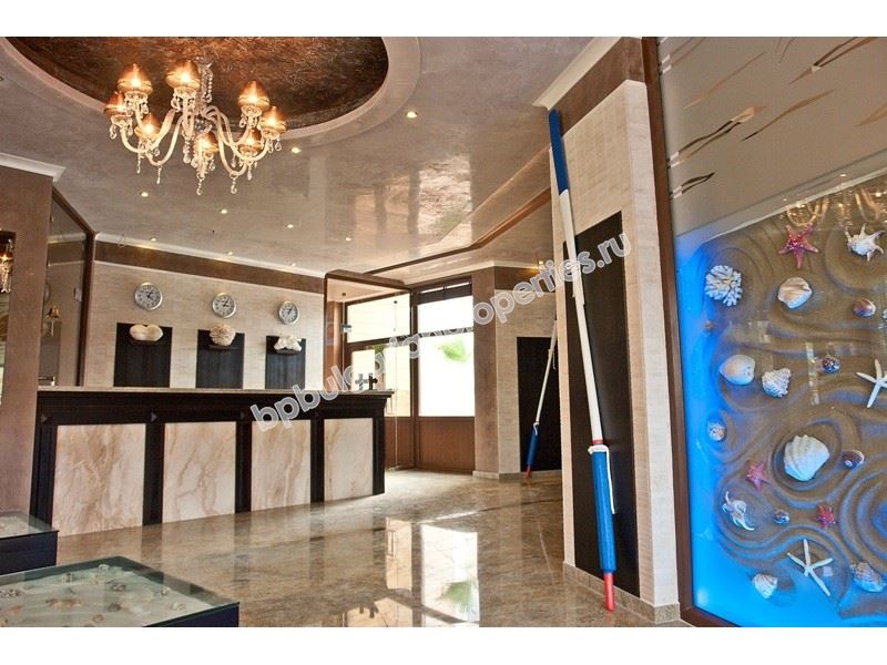 Луксозни апартаменти във VIP комплекс на първа линия