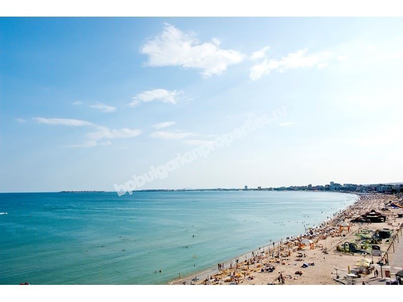 Луксозни апартаменти във VIP комплекс на първа линия