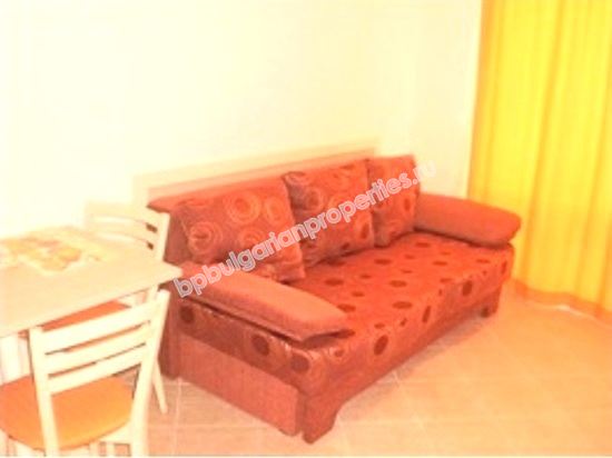 Мебелирано студио близо до плажа за продажба в курорта Слънчев Бряг