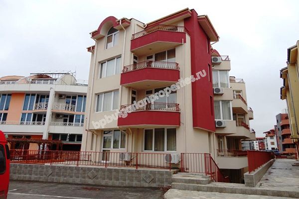 Евтино мебелирано студио за инвестиция до плажа в курорта Равда