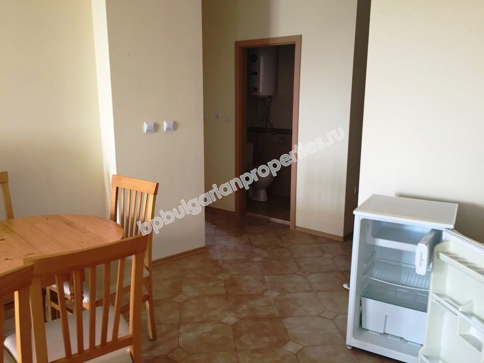 Мебелиран двуспален апартамент за продажба в центъра на курорта Слънчев Бряг