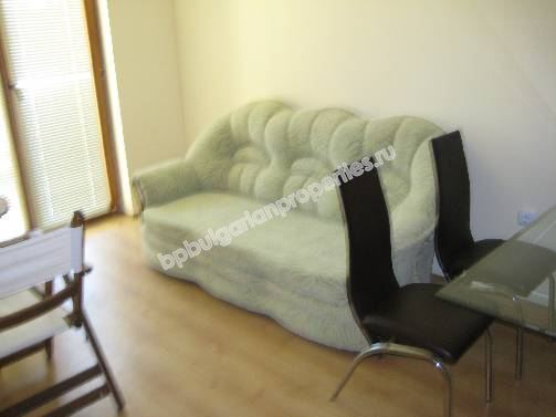 Двустаен мебелиран апартамент за продажба в курорта Слънчев Бряг