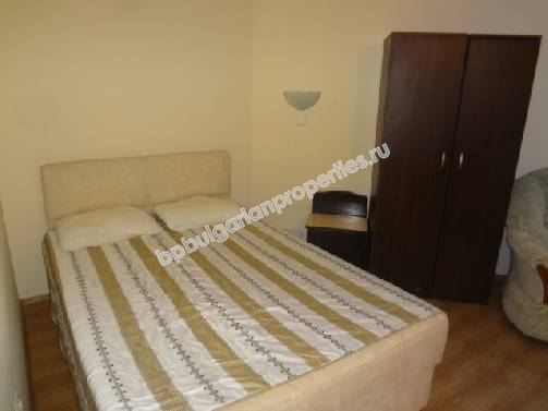 Двустаен мебелиран апартамент за продажба в курорта Слънчев Бряг