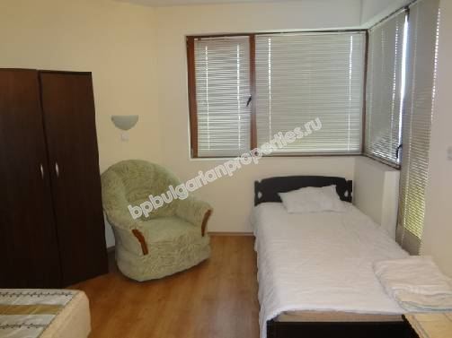 Двустаен мебелиран апартамент за продажба в курорта Слънчев Бряг