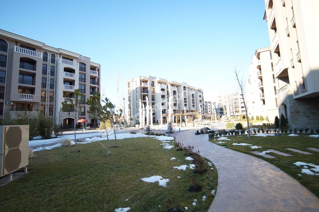 Ново студио за продажба в курорта Слънчев Бряг