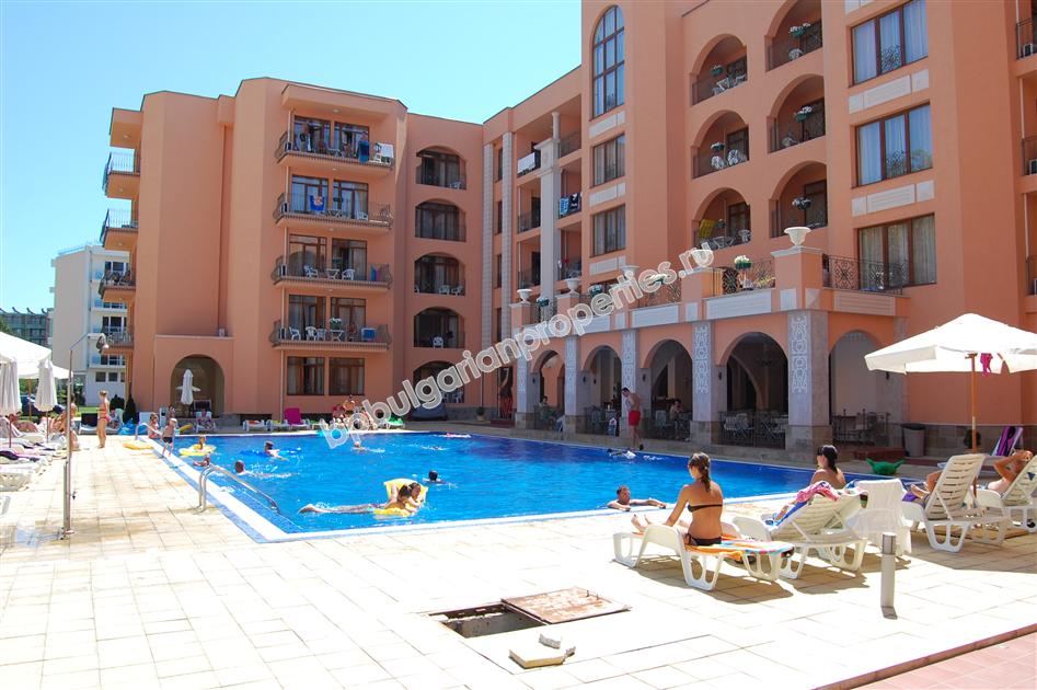 Просторно мебелирано студио близо до плажа в курорта Слънчев Бряг