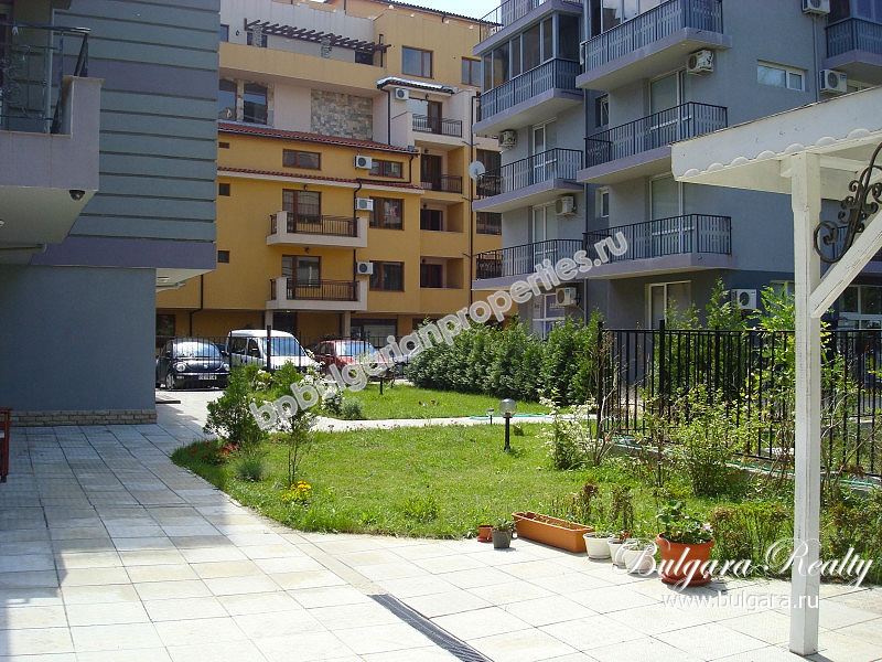 Нов двустаен апартамент без годишна такса поддръжка за продажба в Слънчев Бряг