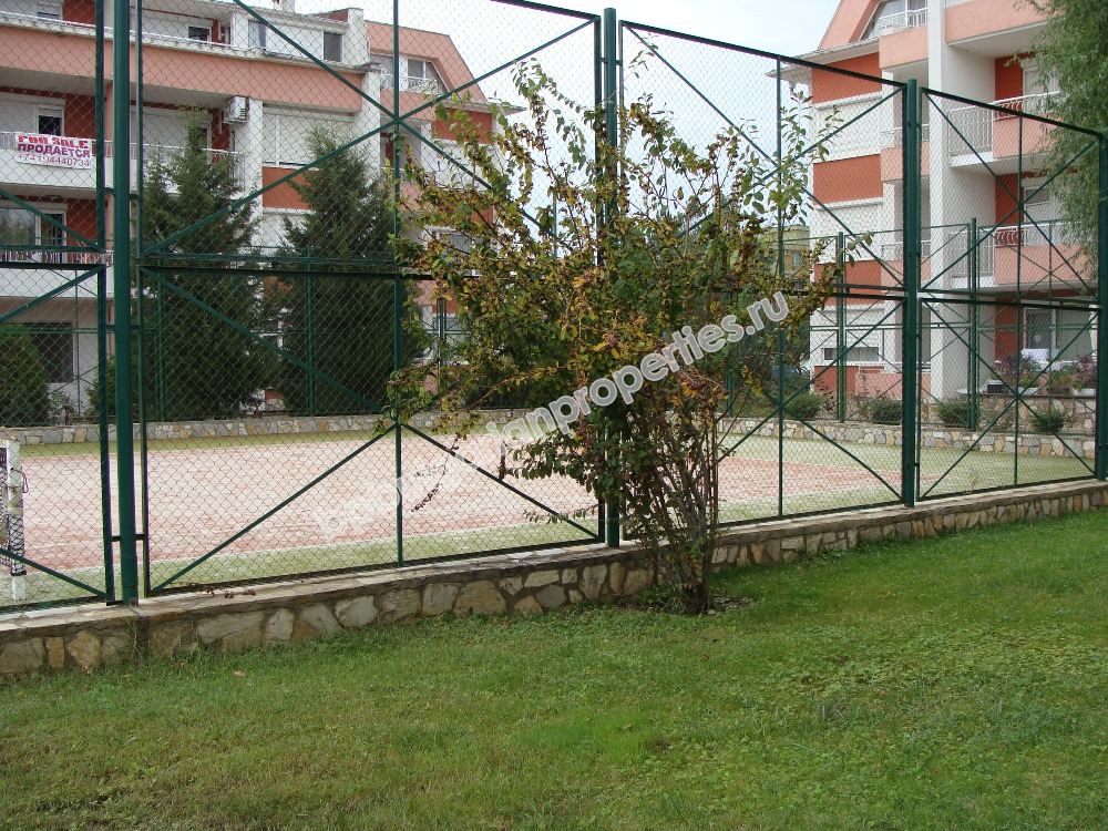 Просторно мебелирано студио близо до плажа за продажба в Слънчев Бряг