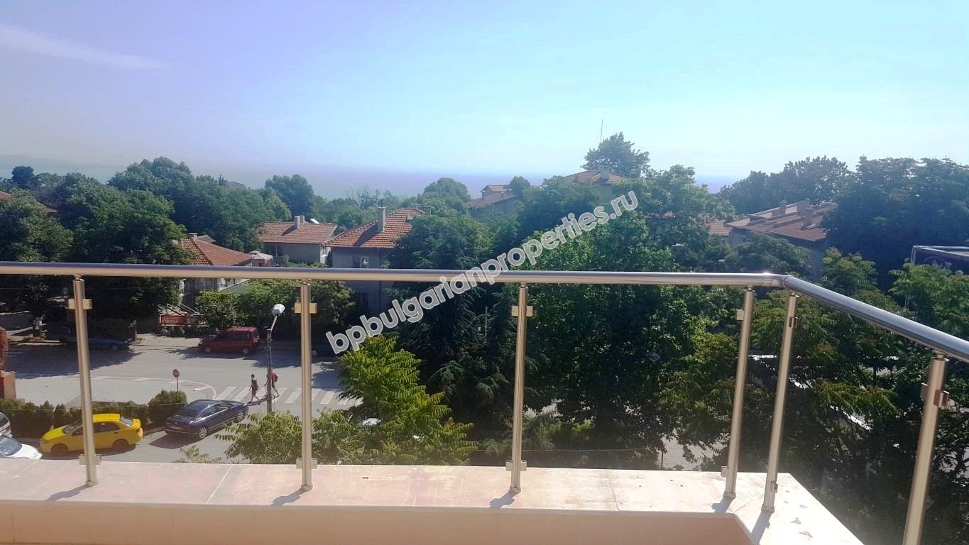 Апартаменти с изглед море за продажба в нова жилищна сграда в кв.Галата - Варна