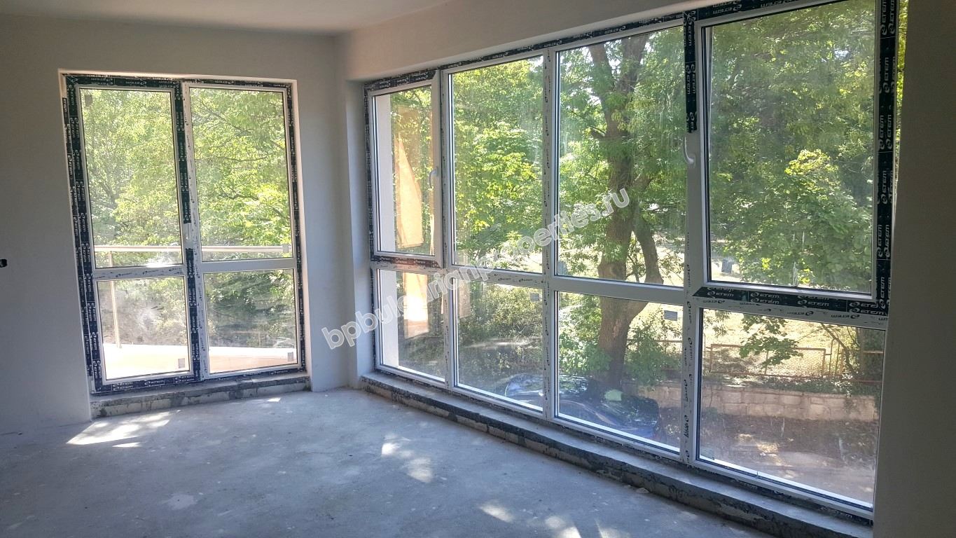 Апартаменти с изглед море за продажба в нова жилищна сграда в кв.Галата - Варна