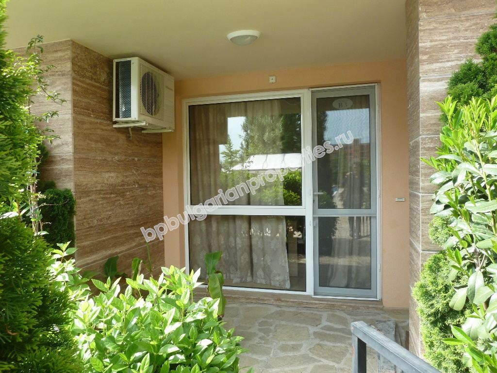 Мебелирано студио за продажба близо до плажа в курорта Слънчев Бряг