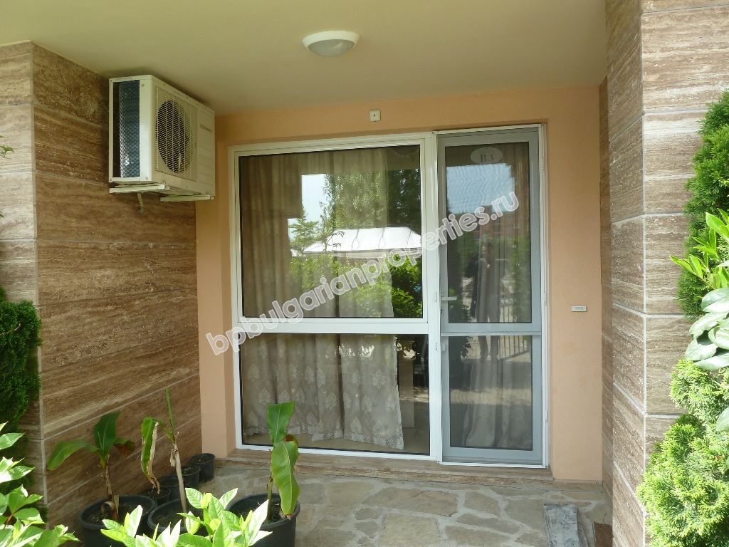 Мебелирано студио за продажба близо до плажа в курорта Слънчев Бряг