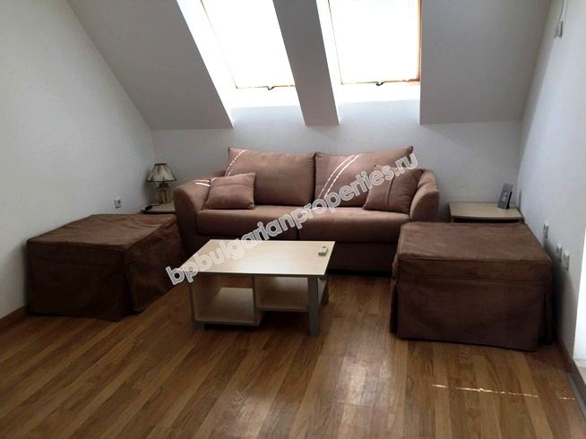 Мебелиран двустаен апартамент близо до морето за продажба в Свети Влас