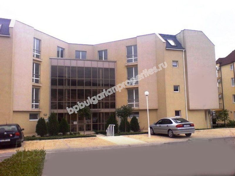 Мебелиран двустаен апартамент близо до морето за продажба в Свети Влас